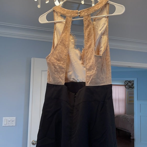 Bebe backless romper with pockets. - Picture 3 of 4